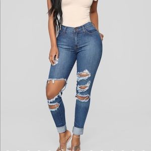 Fashion Nova ripped skinny jeans